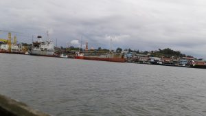 Salah satu pelabuhan di Kalimantan. (ist)