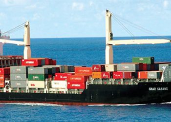 KAPAL PREMIUM DISIAPKAN DI SELAT BALI