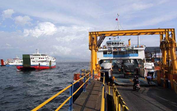 ASDP KUPANG HENTIKAN PELAYARAN KE 3 RUTE