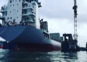 GALANGAN KAPAL TERPURUK KARENA LEMAHNYA NILAI RUPIAH