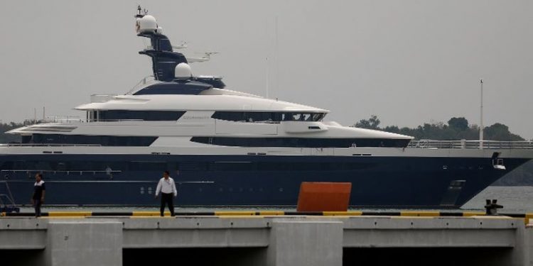 Mahathir akan Lelang Kapal Pesiar Seharga Rp 36 T