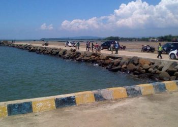 Pelabuhan Beroperasi, Batang Ibarat Singapura Kecil