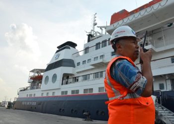 Sebelum ke Pukhet, MV Silver Discoverer ke Belawan