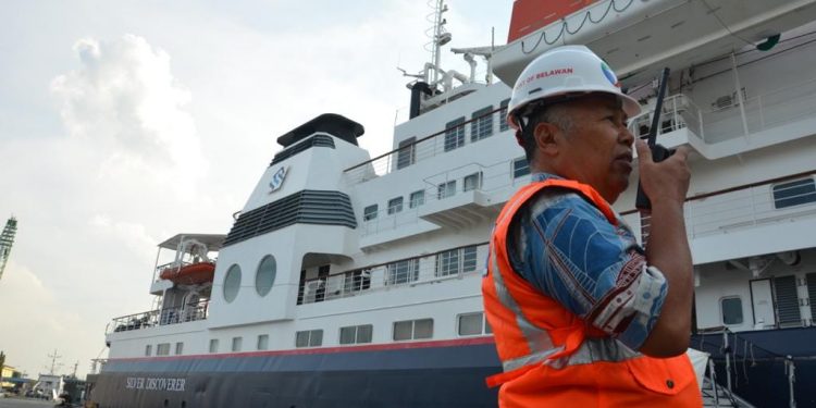 Sebelum ke Pukhet, MV Silver Discoverer ke Belawan