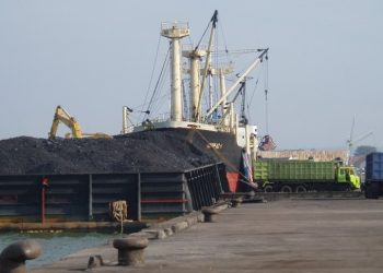 Kegiatan Batubara di Pelabuhan Cirebon, Kembali Diributkan