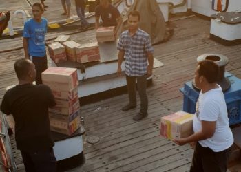 KN Miang ke Palu Angkut Relawan & Bawa Bantuan Sembako