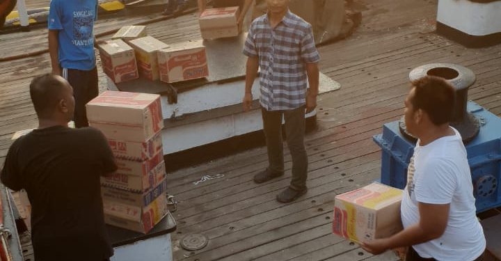 KN Miang ke Palu Angkut Relawan & Bawa Bantuan Sembako