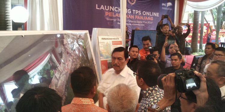 Menko Maritim Resmikan TPS Online Panjang