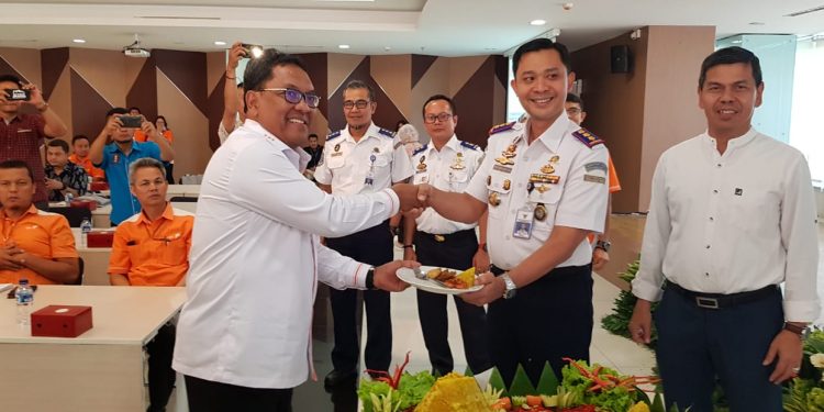 Priok Digitalisasi Layanan Pandu Tunda