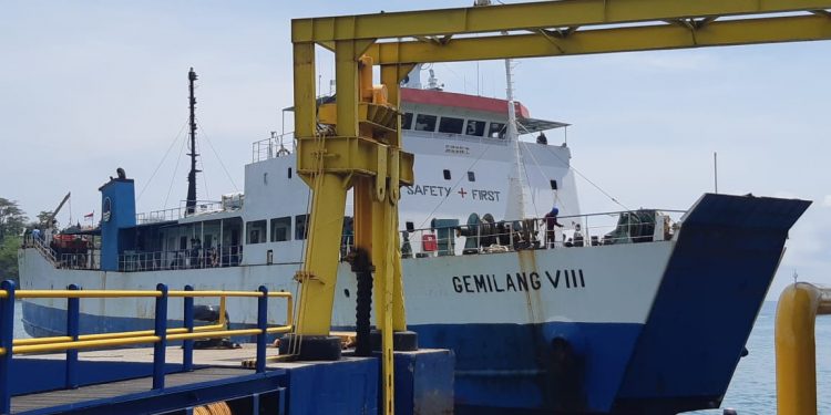 37 Kapal Siap Layani Natal & Tahun Baru