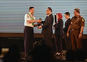 OP Priok Terima Penghargaan dari Jusuf Kalla Kategori Bebas Korupsi