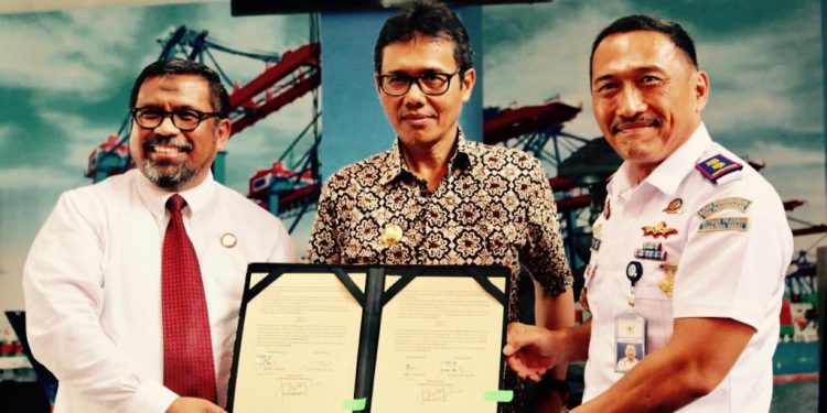 Teluk Bayur-Politeknik Pelayaran Sumbar Teken Kerjasama