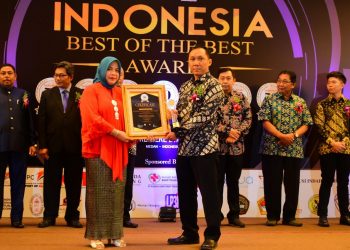 IPC Palembang Raih ‘The Best Indonesia Port Company’