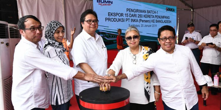 15 Gerbong Produksi INKA Diekspor ke Bangladesh