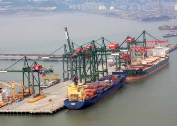 2018, Produksi Petikemas Pelindo III Capai 5,3 Juta TEUs