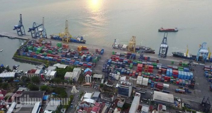 Pelayaran di Makassar Menunda Berlakukan Surcharge Congestion