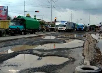 Akses Jalan Tanjung Emas Rusak Parah, Berakibat High Cost