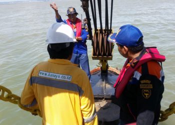 KSOP Gresik Amankan 2 Kapal Lakukan Pengerukan Ilegal