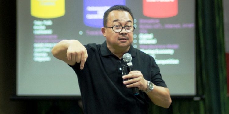 Digitalisasi Tak bisa Dihindari