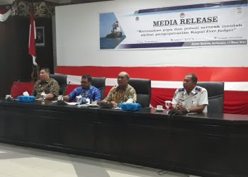 Nakhoda Kapal agar Perhatikan SOP Pertukaran Informasi Layanan Pemanduan