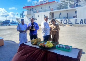 Kemenhub Serahkan 3 Kapal Dukung Distribusi Barang di Indonesia Timur