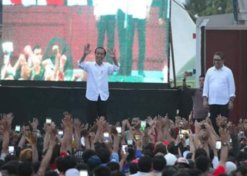 Jokowi Hadiri Deklarasi Pengemudi Truk untuk Keselamatan