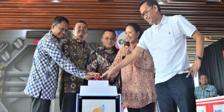 Rini Resmikan Sejumlah Proyek Strategis Pelindo I