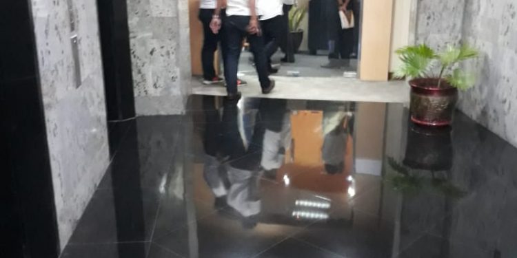 Polisi Geledah Kantor INSA di Wisma BSG