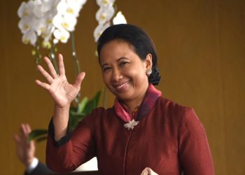 Rini Tekankan BUMN Mendorong Pembangunan Infrastruktur