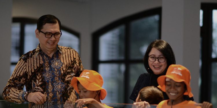 Peringati Hari Kartini, IPC Kenalkan Museum Maritim ke Ratusan Pelajar