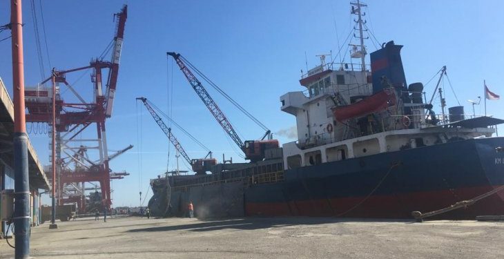 Penyelenggara Pelabuhan Berhak Tolak Kapal