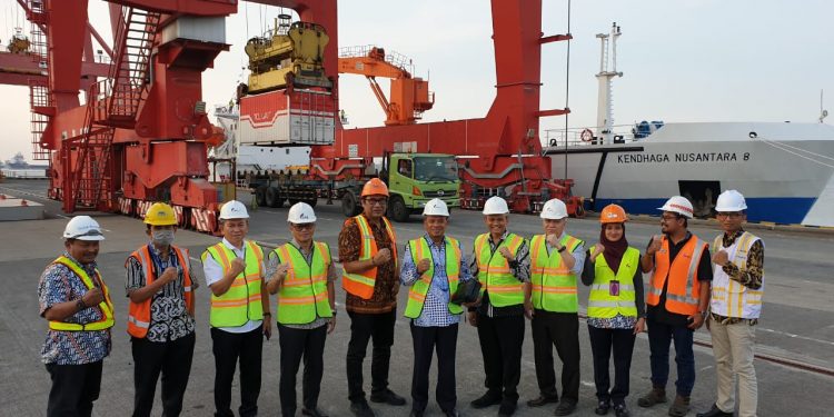 Hubla Serahkan Kendhaga Nusantara 8 ke Temas Dukung T11