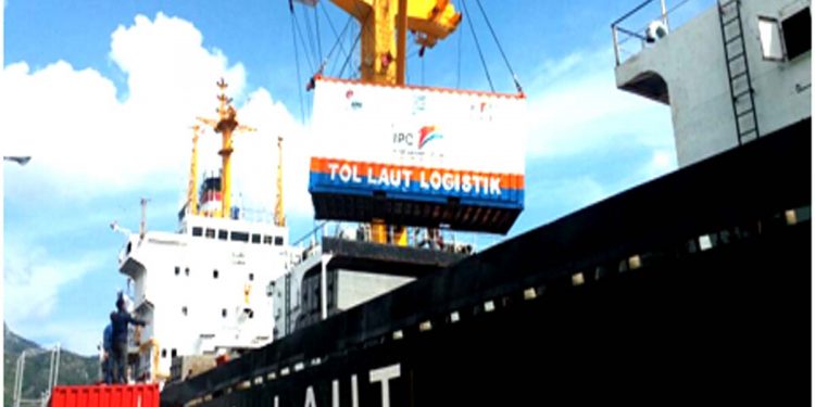 Kapal Tol Laut Kembali Masuk Tahuna