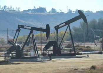 Harga Minyak Naik, Ditopang Ekonomi AS dan Sengketa Kapal Tanker