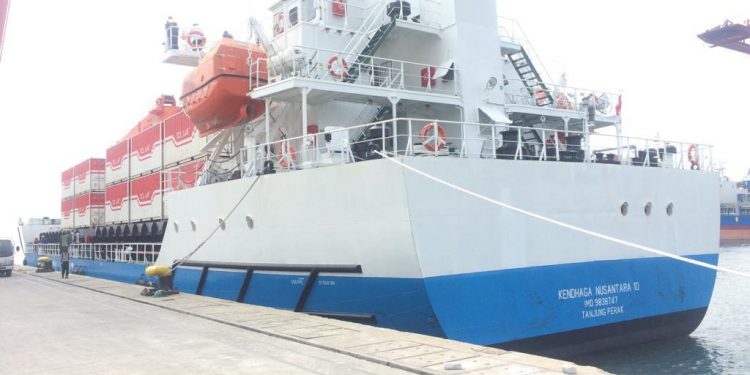 Kapal Kendhaga Nusantara 10 Diserahkan ke Pelni