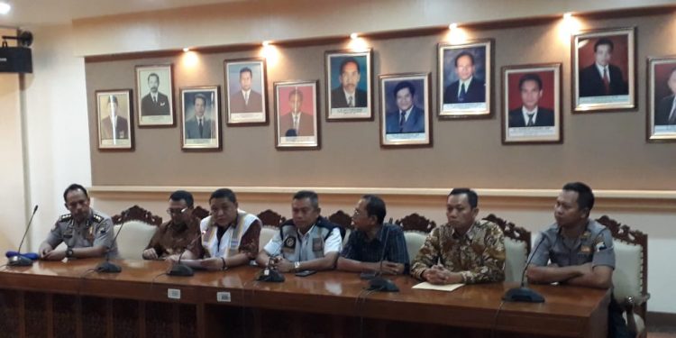 Crane Roboh di TPKS Pasti Ganggu B/M