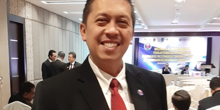 Roy Kembali Pimpin Aptesindo