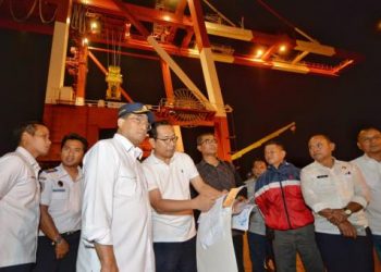 Menhub Tugasi Pelindo III Selesaikan Tol Laut Indonesia Timur