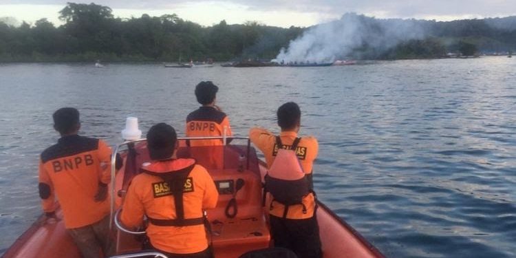Tujuh Tewas, 4 Hilang di Kebakaran KM Izhar