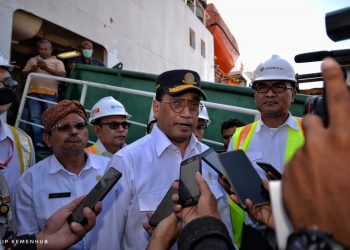 Tol Laut Dievaluasi, Ternak Dikirim Dalam Bentuk Frozen