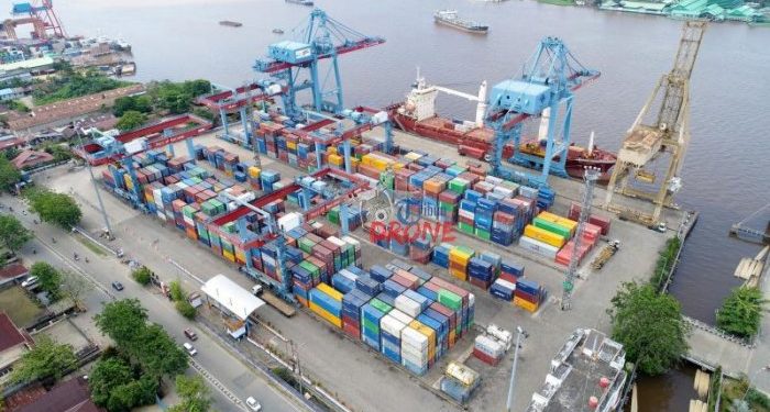 Lamanya Pengerukan Alur Pelayaran Sungai Kapuas Dipertanyakan