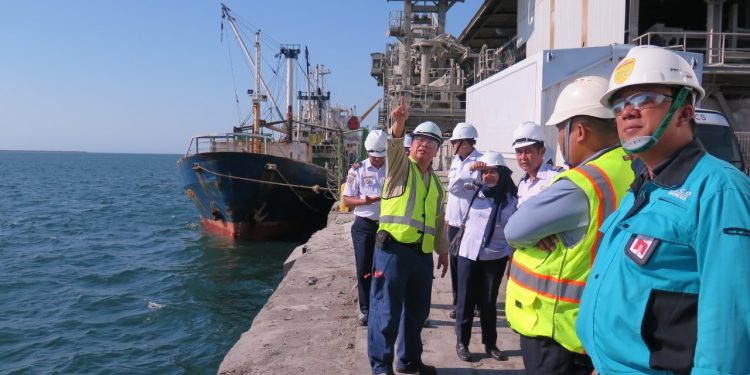 Hubla-AMSA Kolaborasi Tingkatkan Pemeriksa Kapal di Makassar