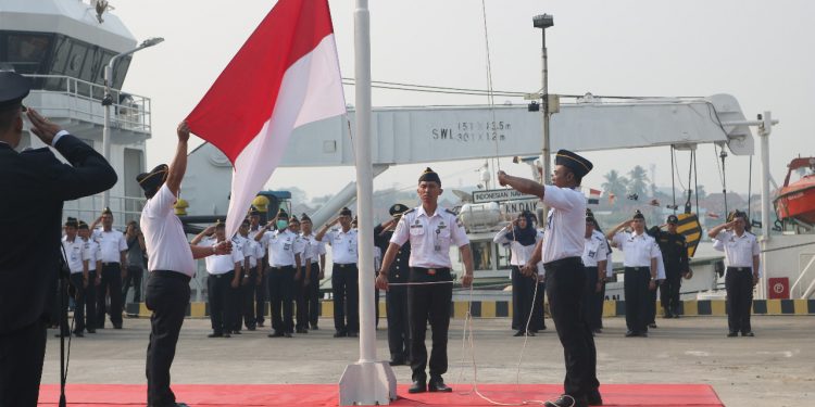 Pentingnya Menara Suar Mendukung Keselamatan pelayaran