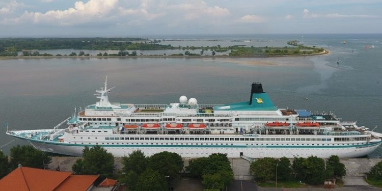 Jalur Pelayaran Kapal Pesiar ke Pulau Komodo akan Ditata