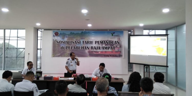 Pelindo IV Sosialisasi Tarif Pandu 10 Hari di Raja Ampat