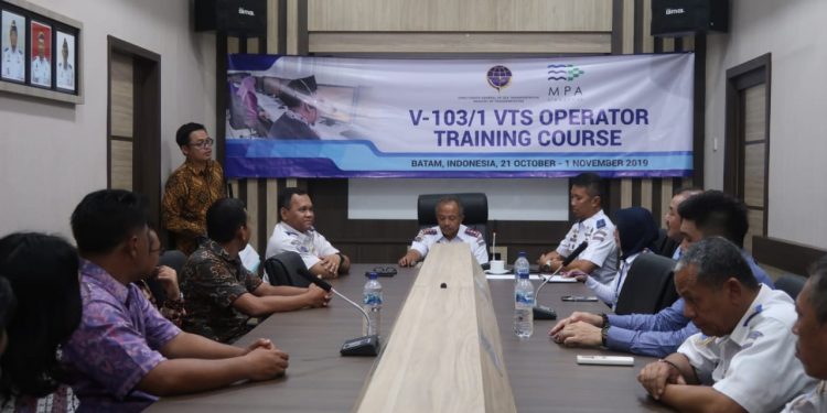 Pelatihan Operator VTS, Datangkan Pengajar dari Singapura