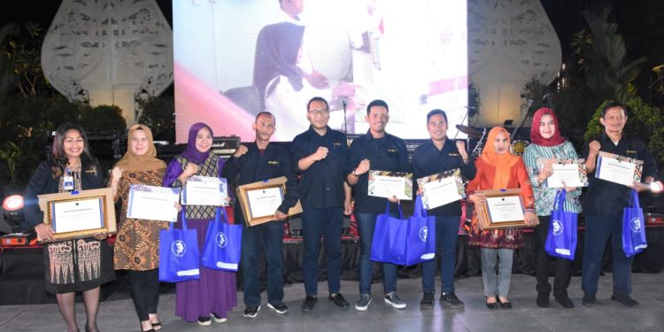 Hubla Gelar Penganugerahan PPID Kooperatif dan Inovatif