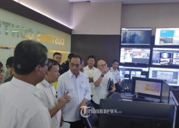 Menhub Targetkan Priok Tangani 10 Juta TEUs