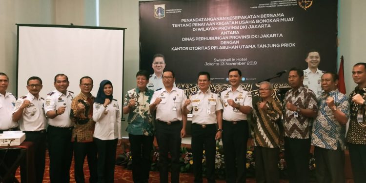 Kemenhub-Pemprov Jakarta Tata Kegiatan Bongkar Muat di Pelabuhan