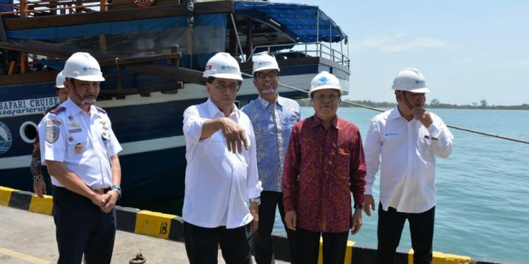 Benoa Dikembangkan, Menhub Oke Saja